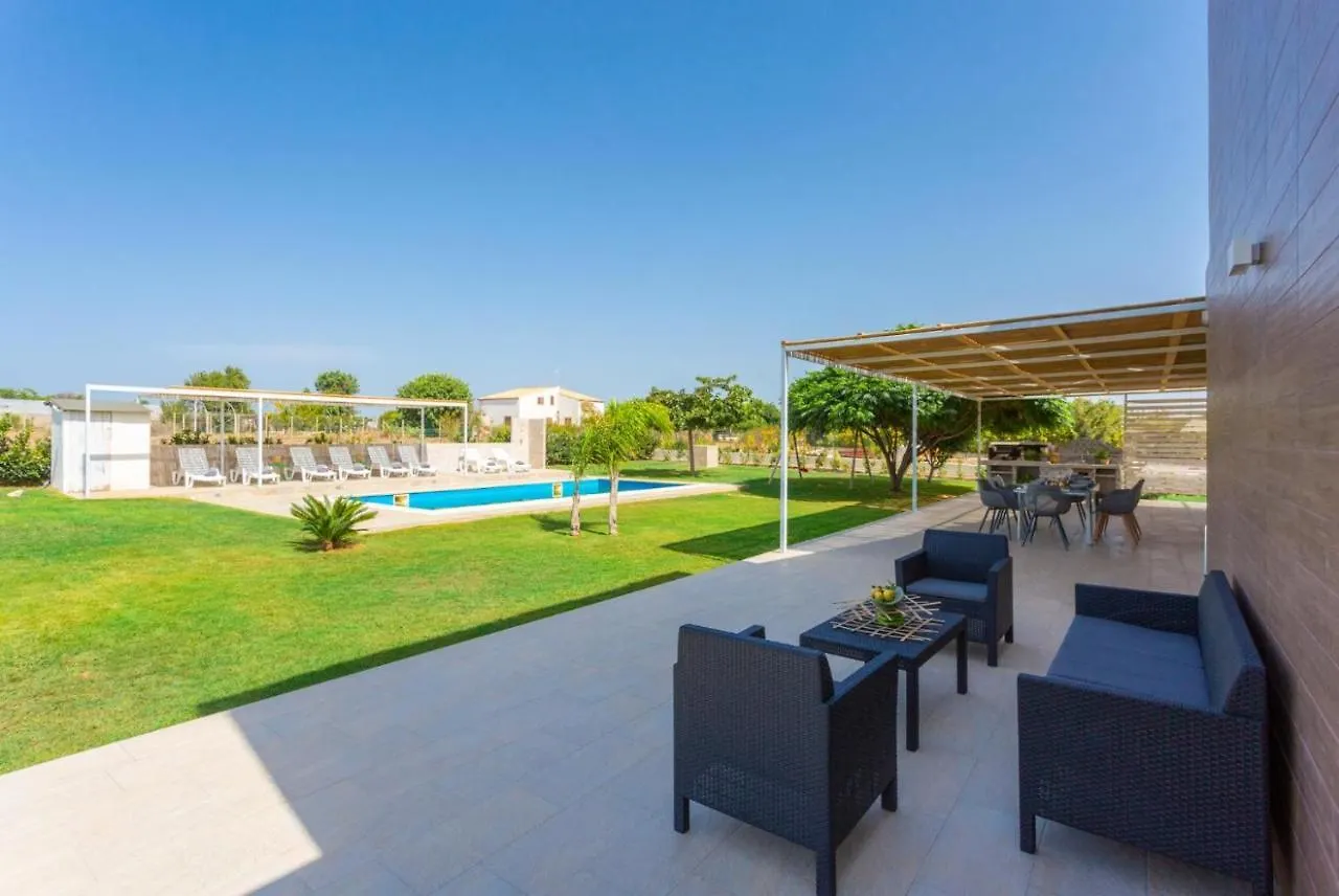 Villa Akos Ragusa