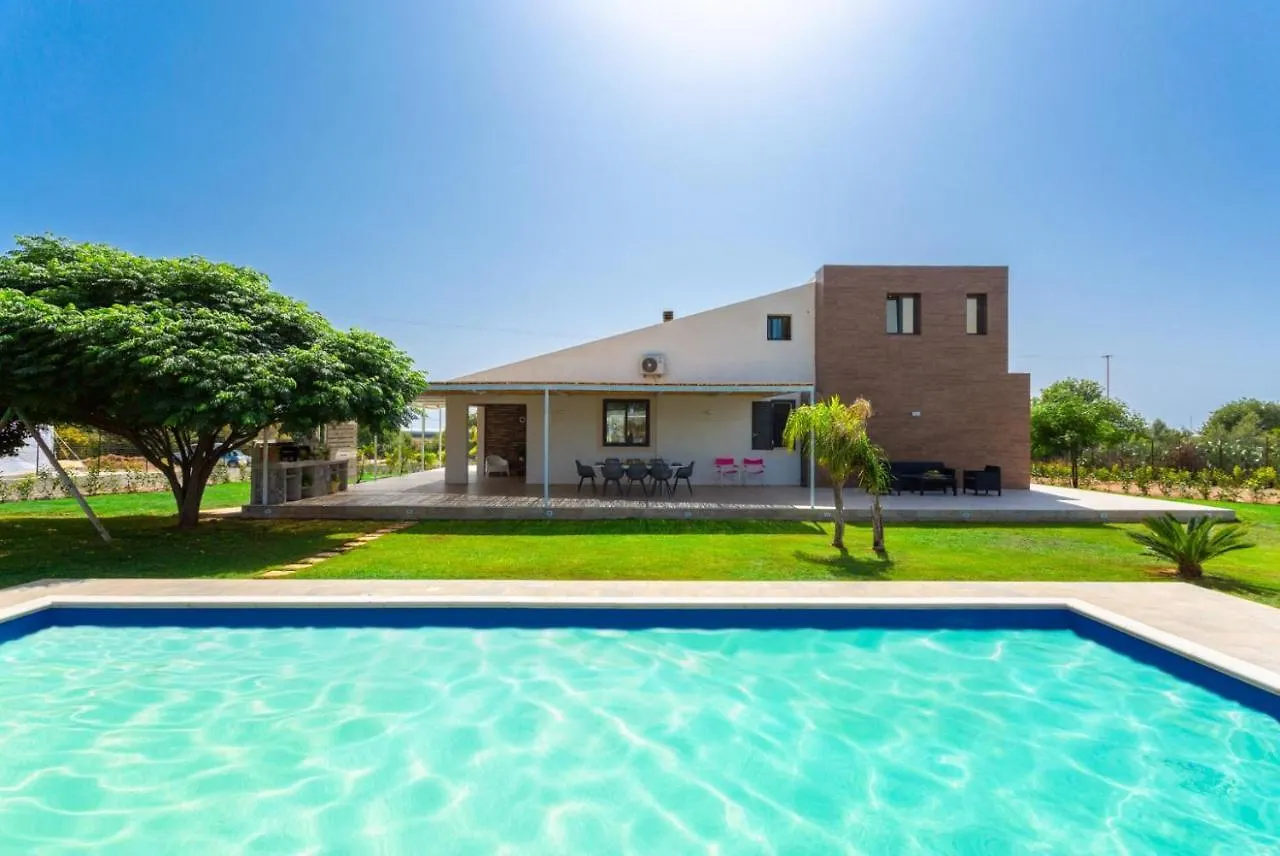 Villa Akos Ragusa