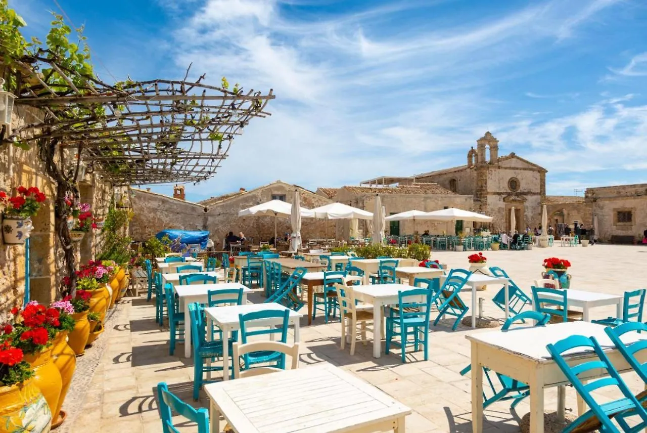 Villa Akos Ragusa 0*,